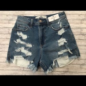 NWT Hollister distressed jean shorts